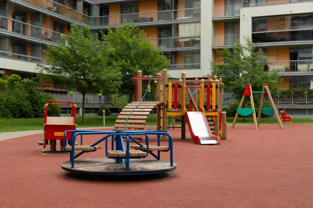 Création aire de jeux à Plobsheim